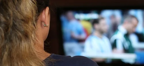 Mondial 2018 : a-t-on le droit de regarder les matchs au travail ?