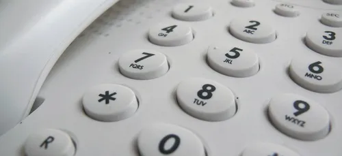 Angers : elle harcèle les policiers et termine au poste