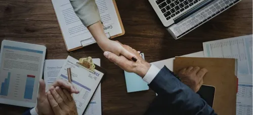 Des salons de recrutement en cours en région Centre et en Bourgogne