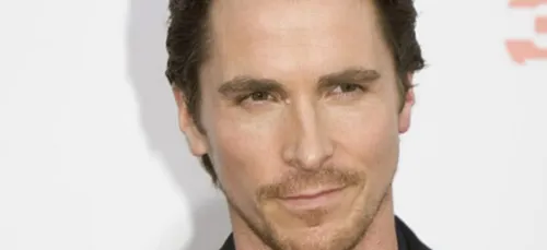 Christian Bale est méconnaissable dans la bande-annonce de « Vice »...