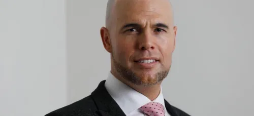 Un ex-député islamophobe se convertit à l’Islam