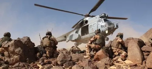 Mali : deux otages libérés et une dizaine de terroristes...