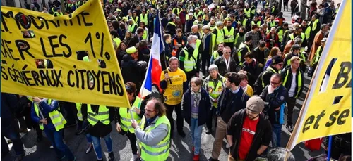 Les gilets jaunes bravent les interdictions à Paris et Nice