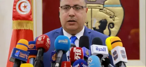 Tunisie :  Hichem Mechichi dévoile la composition de son...