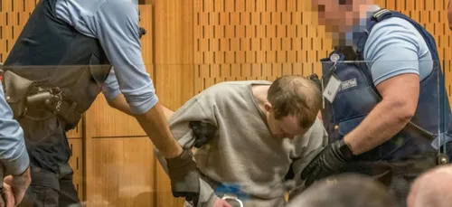 Nouvelle-Zélande : la prison à vie pour le terroriste suprématiste...