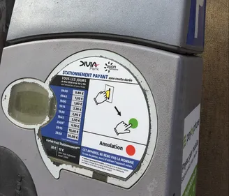 Hausse des tarifs de stationnement à Dijon : la réaction de...