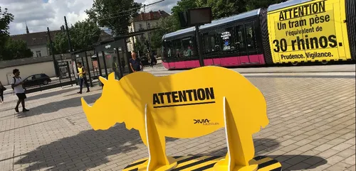 « Attention Rhino », la campagne percutante de Divia