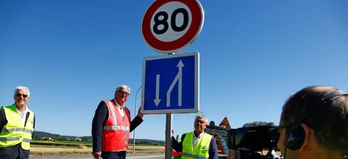 Le premier panneau 80 Kms/h a été posé