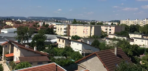 Petites villes de Bourgogne : un passé démographique et industriel...