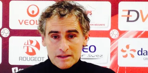 Olivier Dall’Oglio prolonge au DFCO