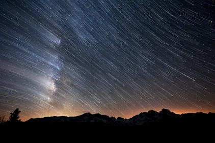 Levez les yeux au ciel !