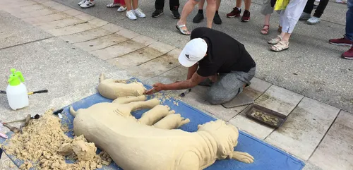 Une oeuvre éphémere et originale rue de la Lib