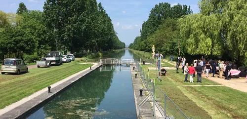 Usages et bonnes pratiques : VNF promeut une voie d’eau mieux...