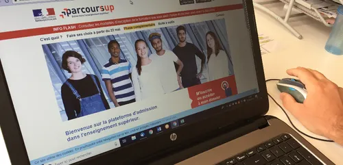 Parcoursup : finalisation ce lundi des inscriptions en formation