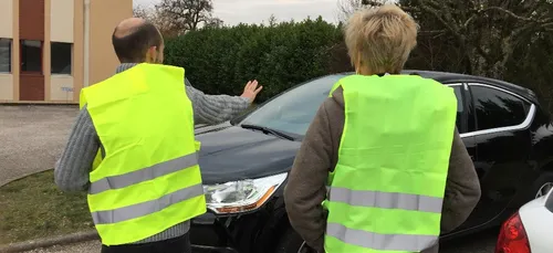Les gilets jaunes jouent les prolongations en Côte d’Or