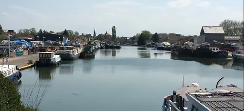 Ce week-end, Saint-Jean-de-Losne reconduit son salon fluvial