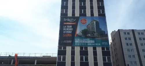 La tour Mercure s’offre une nouvelle vie