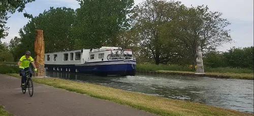 Une nouvelle statue à Ouges