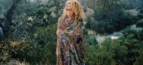 Vanessa Paradis annoncée pour fin novembre à la Vapeur