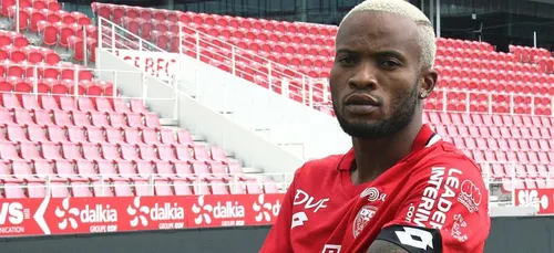 OFFICIEL : Ngonda Muzinga signe au DFCO !