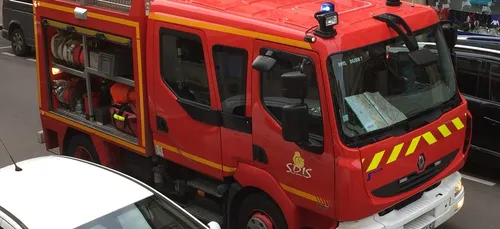 3 minibus brulés à Dijon