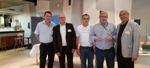 La ville de Genlis récompensée pour l’éclairage de sa mairie