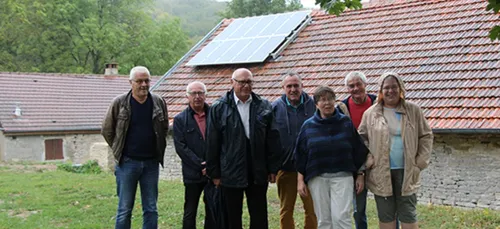 Un site autonome alimenté en énergie près de Fixin