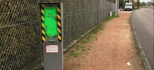 Le radar de la rue de Sully s’est fait une couleur
