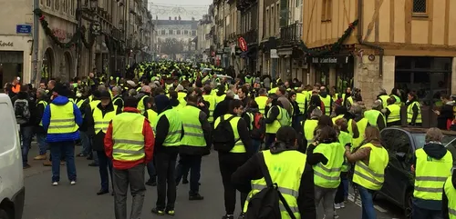 Les Gilets Jaunes de Côte d'Or organisent un repas de Noël solidaire !