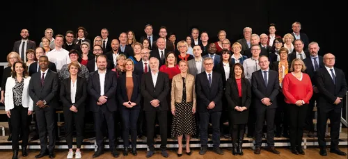 François Rebsamen a présenté sa liste pour les municipales