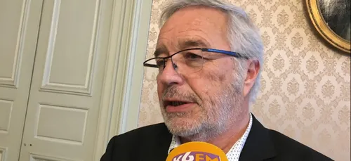 François Rebsamen part en ballottage favorable à Dijon