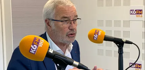 François Rebsamen : "J'en appelle au sens des responsabilités et au...