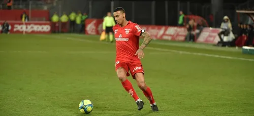 Jhonder Cadiz quitte le DFCO