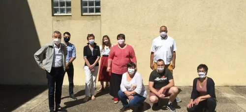 3 000 masques ont été produits par la « fabrique » solidaire de...