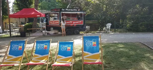 Qui veut jouer dans les jardins du département à Dijon ?