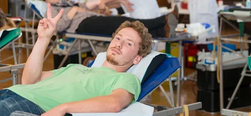 DONNER SON SANG MAINTENANT : Les réserves sont basses,...