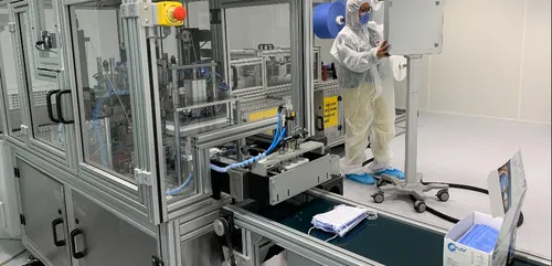 Le conseil régional se dote d'une ligne de production de masques...