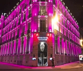 L’hôtel la Cloche aux couleurs d’Octobre Rose