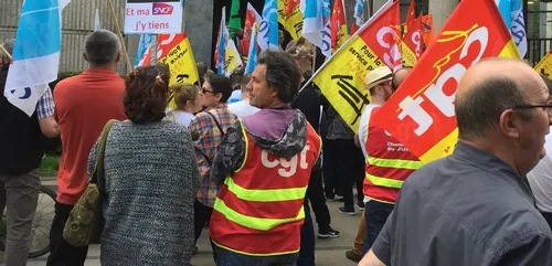 Bientôt Noël, les archéologues ont les boules !   