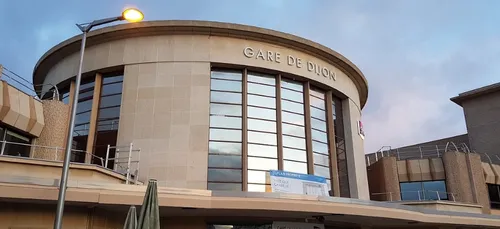 La BD s'expose en gare de Dijon