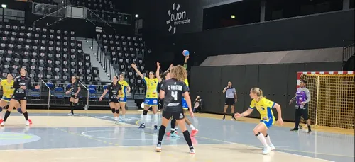 Handball féminin : les Dijonnaises coupées dans leur élan