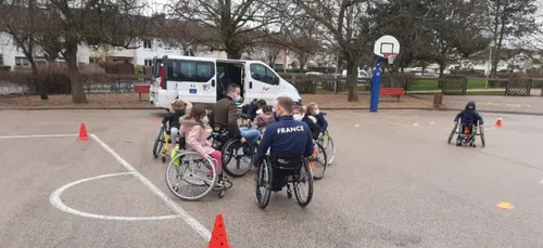 Sennecey-lès-Dijon : honneur au handisport à l’école Roland Belleville