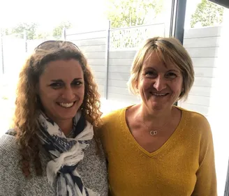 Elles se préparent pour un rallye au Maroc