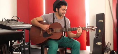 Nazim débarque avec son premier single.