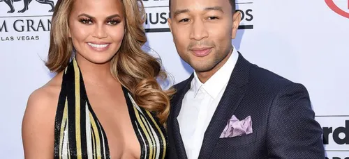 Comment porter une robe au décolleté très plongeant ? L’astuce...