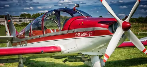 Spectaculaire accident d’avion en Auvergne-Rhône-Alpes : deux morts