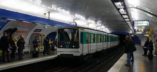 RATP : des agents de sûreté armés dans les couloirs du métro