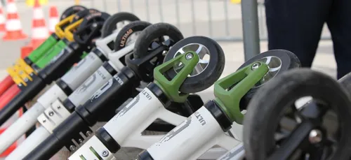 Les trottinettes électriques bientôt bannies des trottoirs