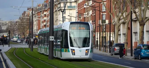 Tram T3b : les premières rames sans usager circulent
