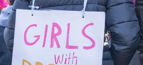 #NousToutes manifeste demain à Paris contre les violences faites...